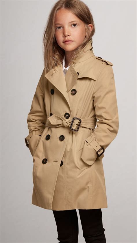 burberry girls coat rental